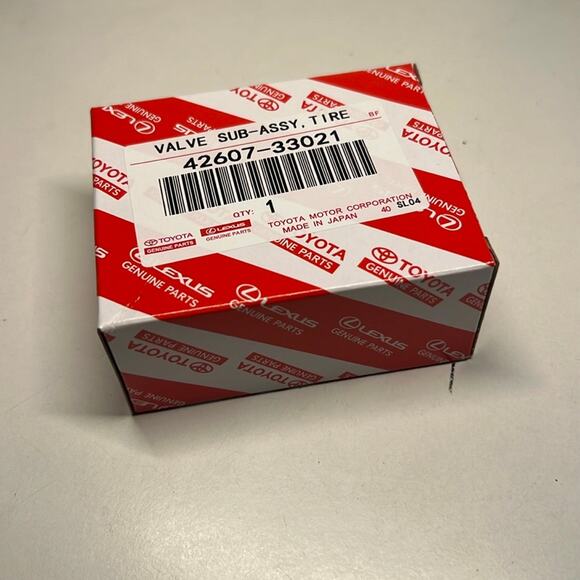 Toyota/ Lexus (TPMS) Tire Valve Sub-Assy. Part # 42607-33021
New Toyota OEM Save - Picture 1 of 9